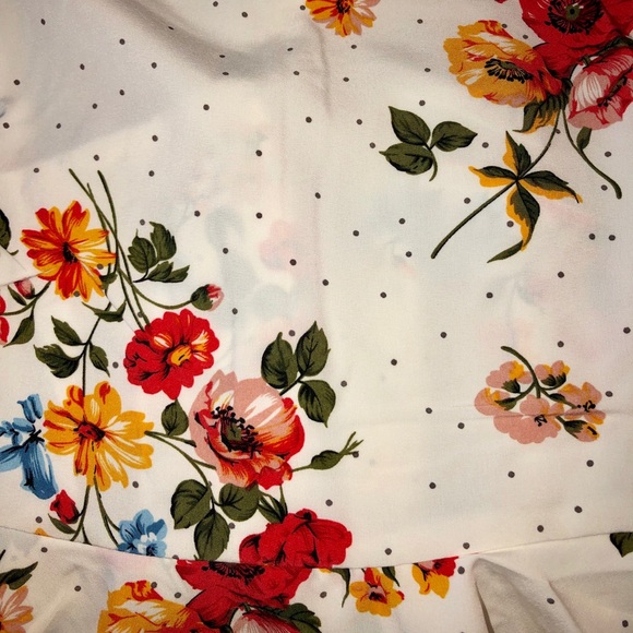 White Floral Polka Co Ord - Picture 5 of 7